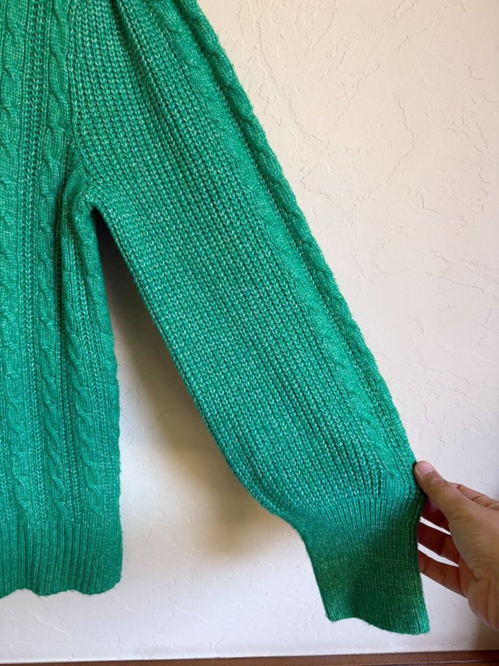 Crown & Ivy 1X Green Cable Knit Puff Sleeve Crewneck Sweater - Picture 6 of 7